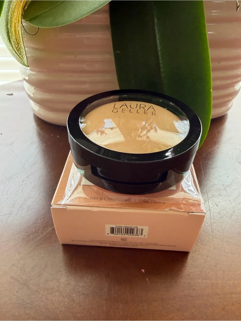 Laura Geller Versatile Powder Foundation - Peach/Rose Box